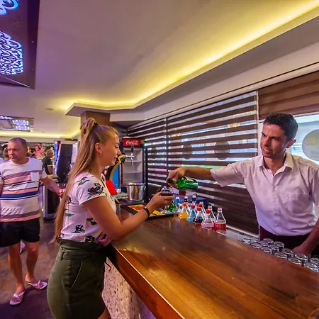 Kleopatra Blue Hawai Otel 3*