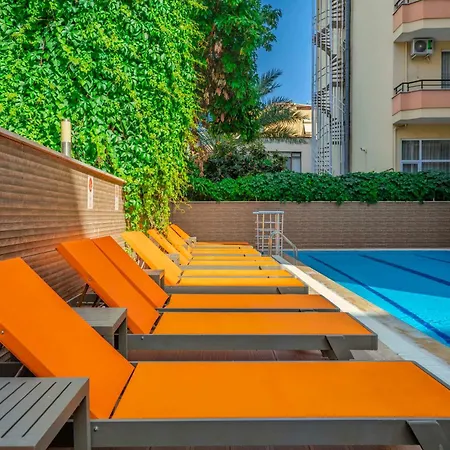 Kleopatra Blue Hawai 3* אלאניה