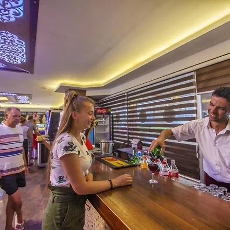 Kleopatra Blue Hawai 3* Alanya