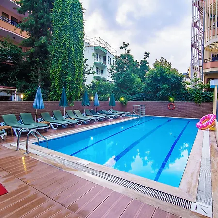 Kleopatra Blue Hawai Hotel Alanya