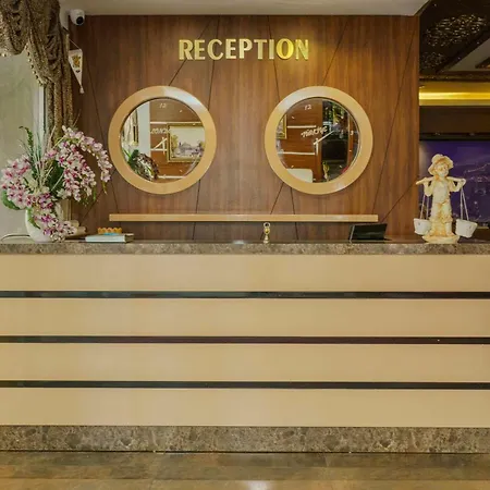 Kleopatra Blue Hawai Hotell 3*